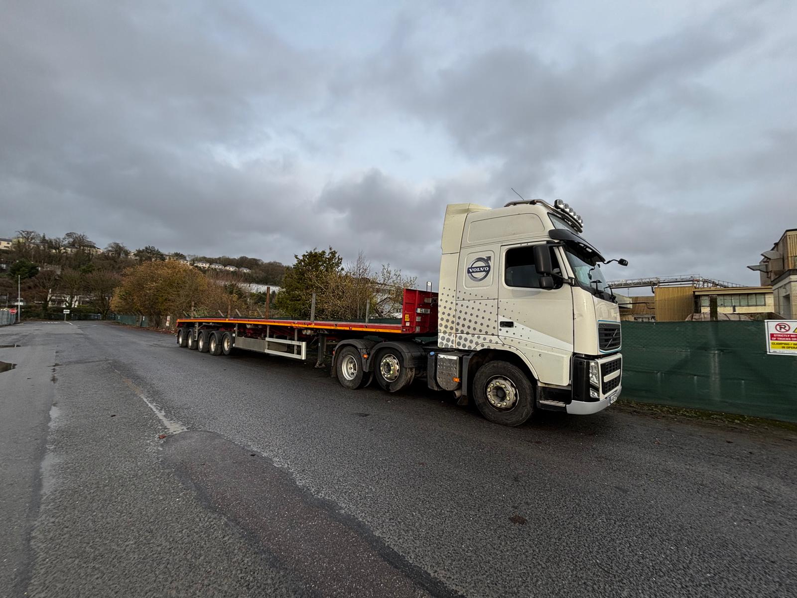 White Freight Transfer truck