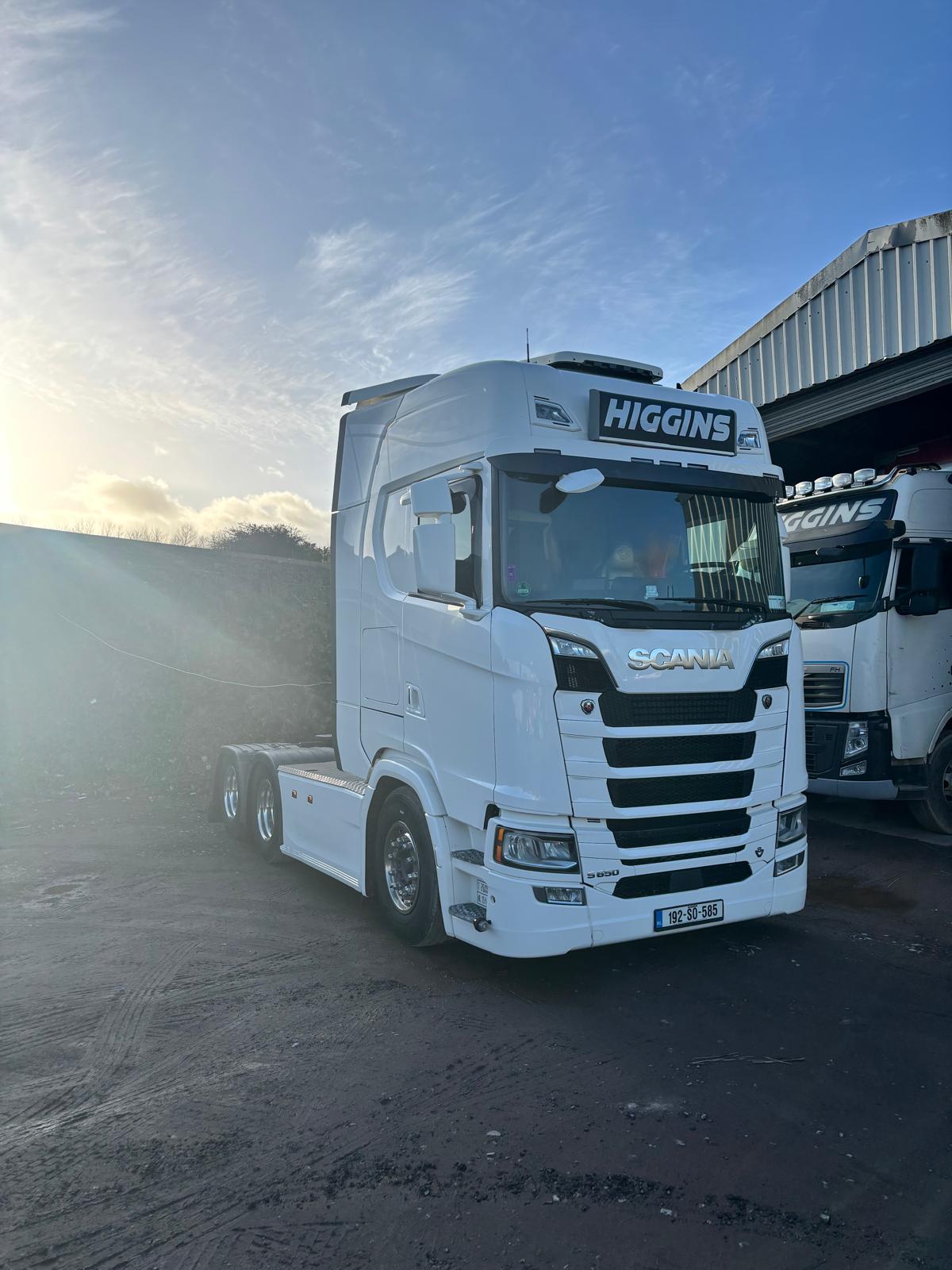 Freight Transfer articulated truck